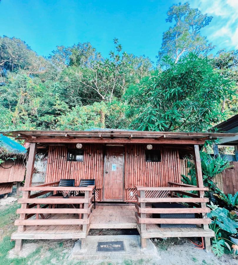 Seasta Beach Resort Baler Buitenkant foto